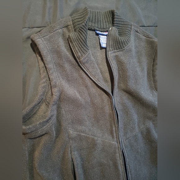 Catalina • size large womens vest - Picture 4 of 4